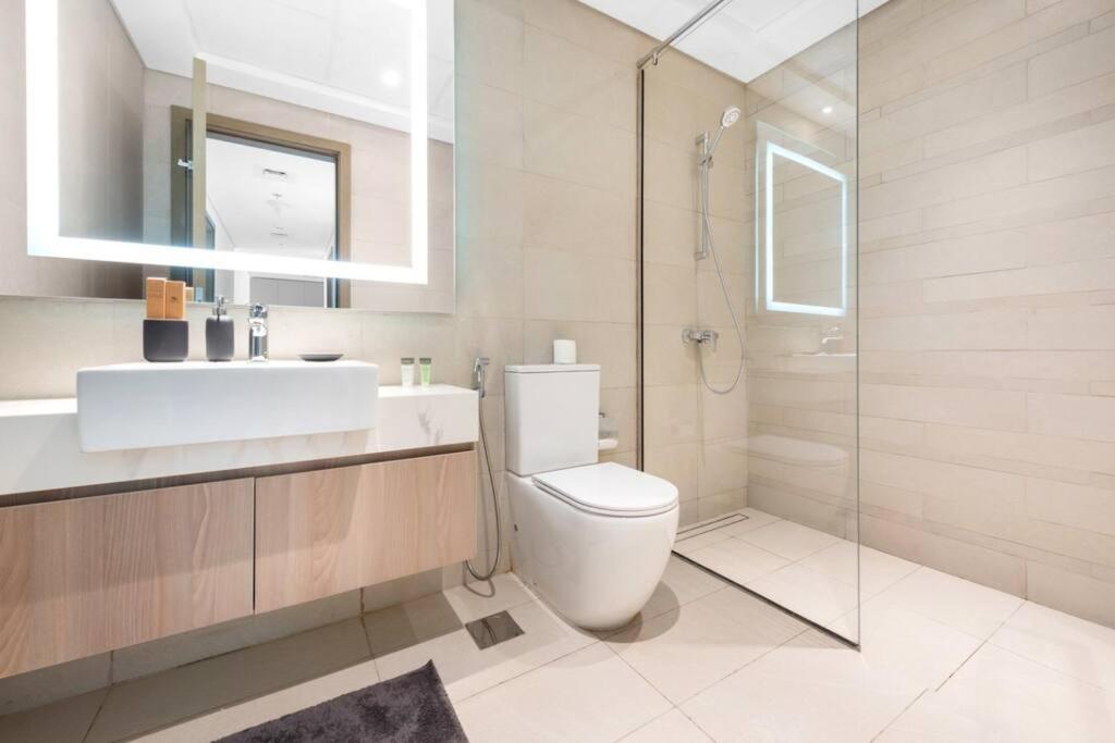 Cozy 2-bedroom In Fawad Azizi Apartment *